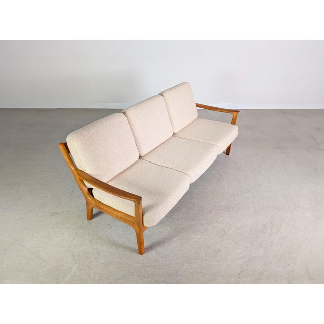 Beige Mid-Century Modern Sofa in Teak from France & Søn For Sale - Image 8 of 11