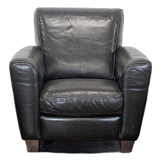 Natuzzi Leather Lounge Armchair - Comfortable Modern Seating For Sale