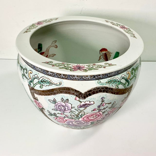 Mid 20th Century Vintage Chinoiserie Boho Chic Hollywood Regency Pink Famille Rose Koi Fish Bowl Planter. For Sale - Image 5 of 13