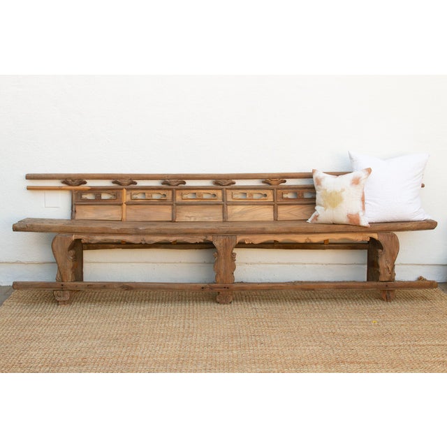 Rare 18th Century Oxidized Elm Theater Bench For Sale In Los Angeles - Image 6 of 17