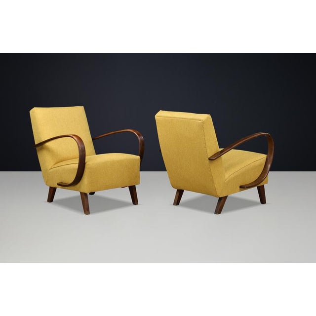 1940s Bentwood Lounge Chairs by Jindřich Halabala, Czechoslovakia, 1940, Set of 2 For Sale - Image 5 of 10