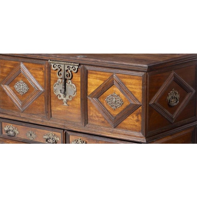 RARE ARK Portuguese, 17th Century in vignette wood with rosewood frames. Tinned iron hardware. Signs of use. Dim.: 86 x...