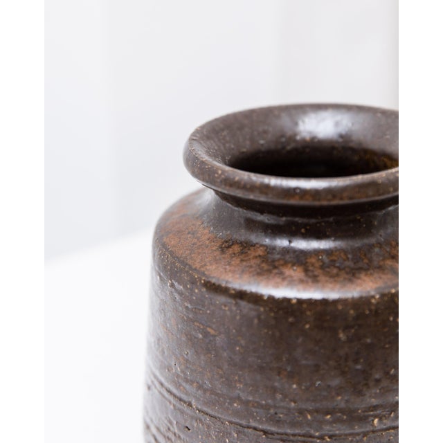 Brown Ceramic Vase by Rudi Stahl Studio, 1960s For Sale - Image 8 of 11