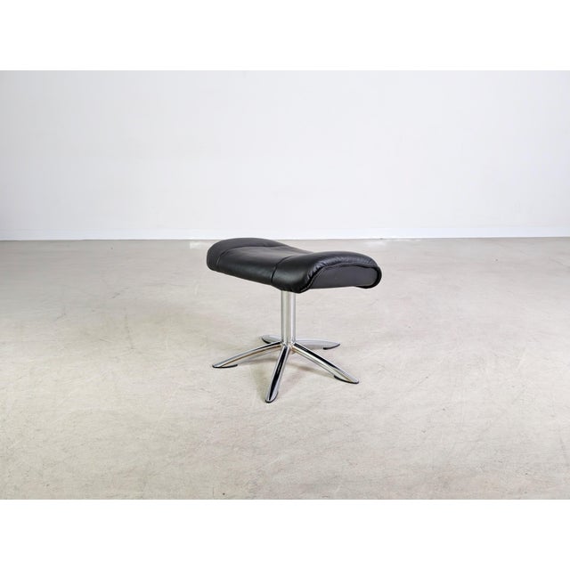 Vintage Ottoman in Leather, 1990s For Sale - Image 5 of 9