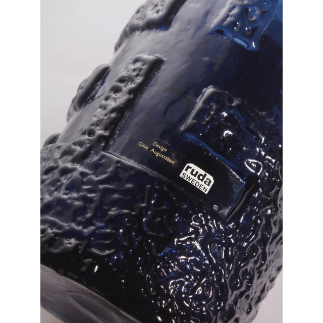 Brutalist Dark Cobalt Glass Vase by Göte Augustsson for Ruda Glasbruk, 1960s For Sale - Image 3 of 6