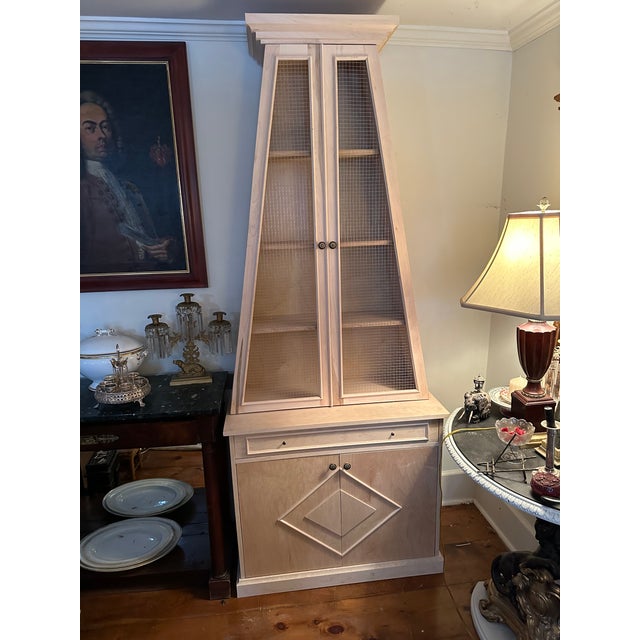 A Very Nice Obelisk Trapezoid Bookshelf or Etagere Made by Irwin and Lane For Sale In New York - Image 6 of 12