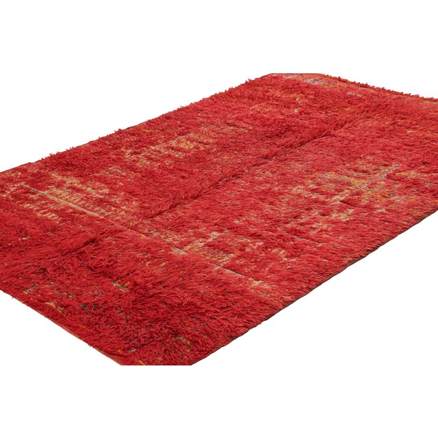 Rug & Kilim Vintage Moroccan Rug, Red & Beige With High Pile - Rug & Kilim For Sale - Image 4 of 7