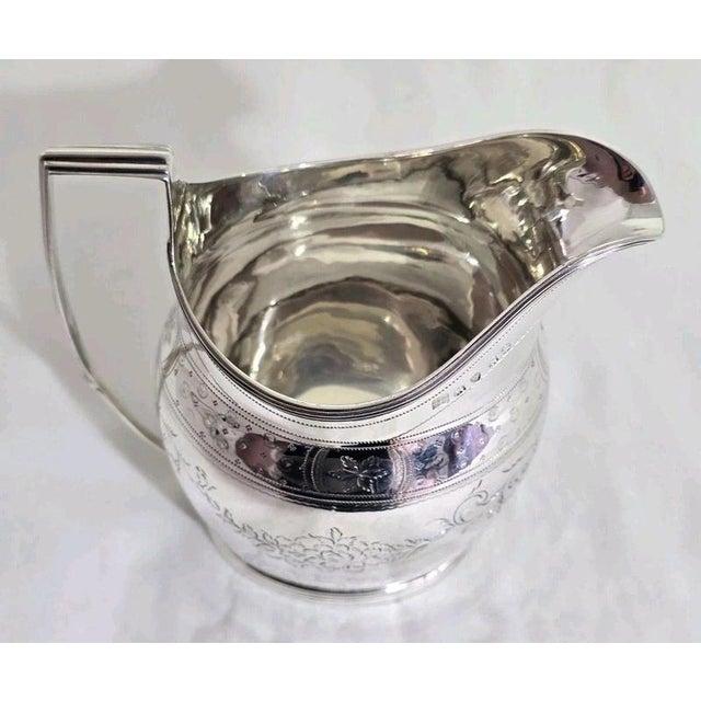 Antique George III Sterling Silver Cream Jug from Godbehere, Wigan & Boult, 1801 For Sale - Image 4 of 18