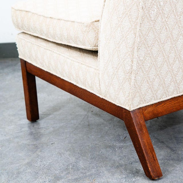 White Mid Century Modern Lounge Chairs Slipper White Tufted Pair Set 2 Vintage MCM 60s For Sale - Image 8 of 12