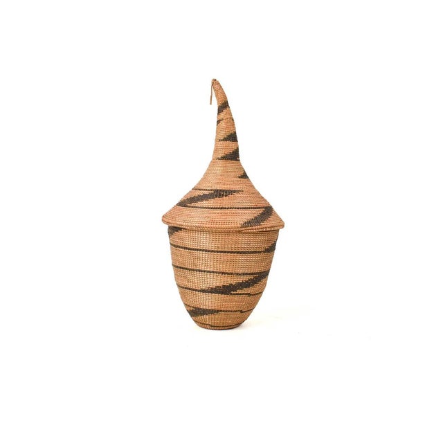 Early 20th Century Tutsi Basket with Lid Rwanda For Sale