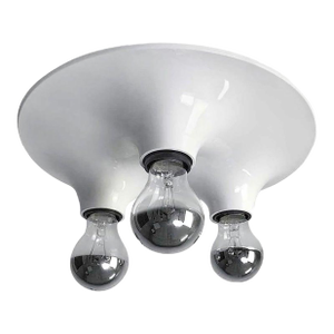 Vico Magistretti for Artemide White Triteti Light Fixture, Three-Light, 1969.