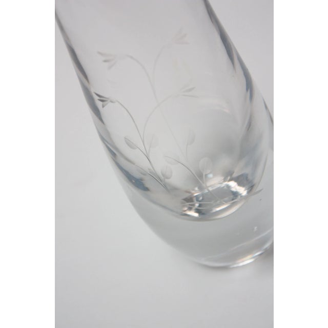 1950s Kosta Boda Blown Glass Vase With Floral Etching For Sale - Image 5 of 9
