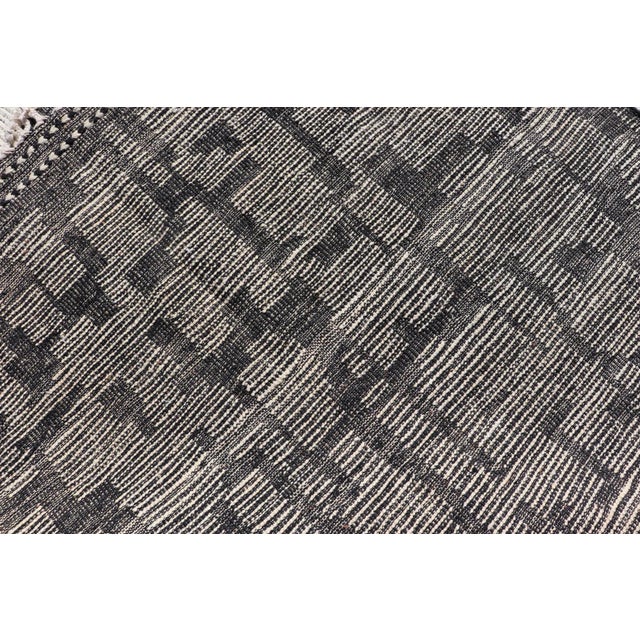 Keivan Woven Arts Large Moroccan Contemporary Rug in White and Black 9'10 X 15'2 For Sale - Image 11 of 11