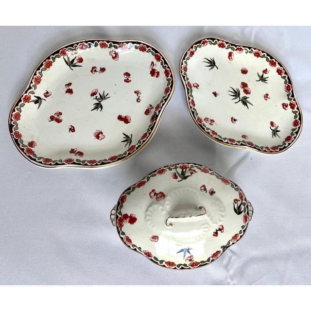 Late 1800s English Imari Style Miniature Sauce Tureen With Tiered Double Underplates For Sale - Image 17 of 18