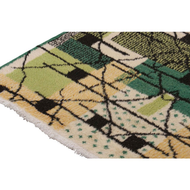 1960s Vintage Zeki Müren Runner in Beige, Gold & Green Patterns by Rug & Kilim - 1'7.5''x6'7'' For Sale In New York - Image 6 of 7
