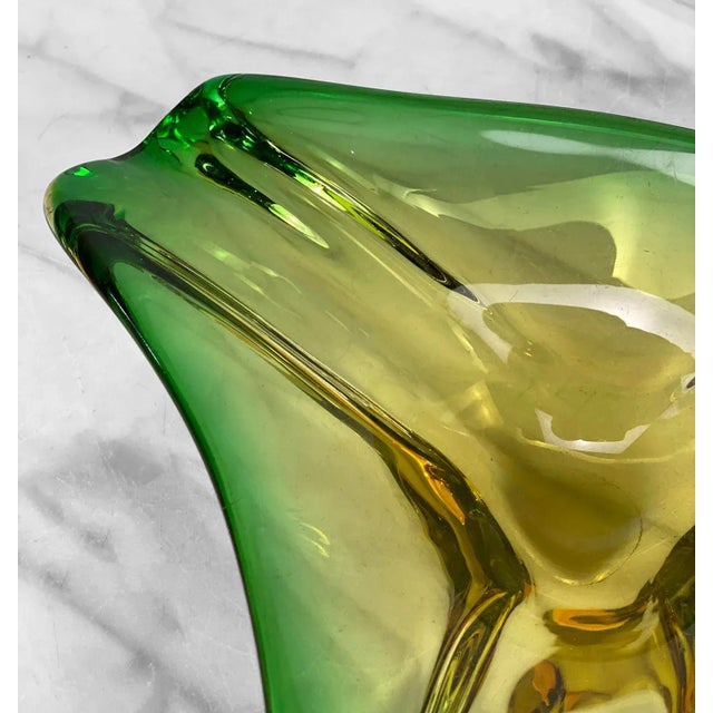 Mid-Century Atomic Italian Murano Green Art Glass Centerpiece Bowl For Sale - Image 6 of 8