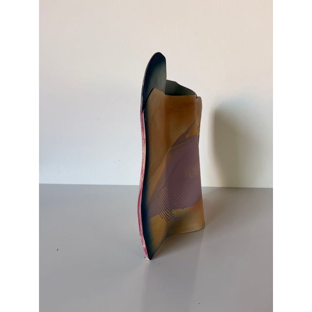 1980s 1980's Vintage Southwestern Abstract Studio Pottery Sculptural Vase – Signed For Sale - Image 5 of 12