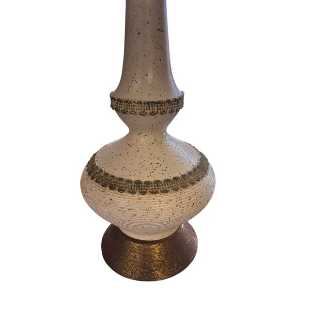 Mid-Century Modern 1960s Mid Century Modern Atomic Era Genie Textured Ceramic Table Lamp For Sale - Image 3 of 7