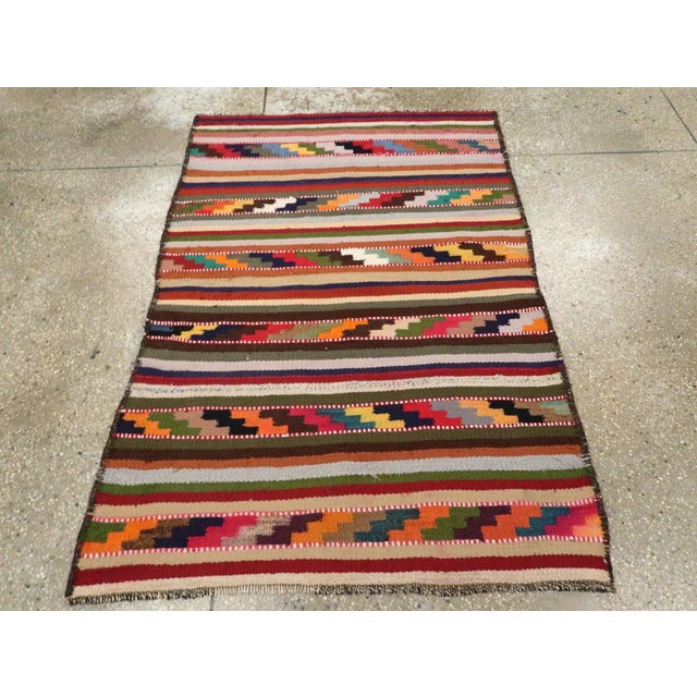 Galerie Shabab Collection Mid-20th Century Persian Flatweave Kilim Rug For Sale - Image 4 of 9