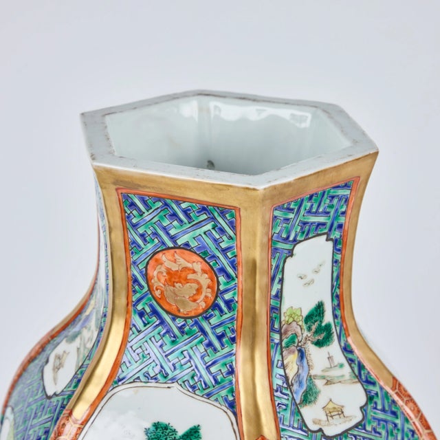 Pair of Early 20th Century Chinese Six Sided Covered Porcelain Vases For Sale - Image 9 of 10