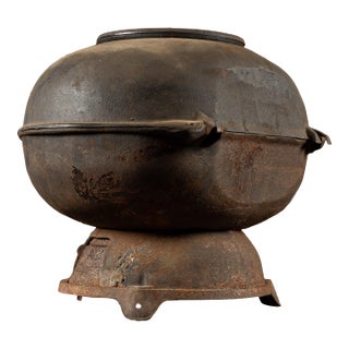 Vintage Cast Iron "Cue-Grill" by Atlanta Stove Works For Sale