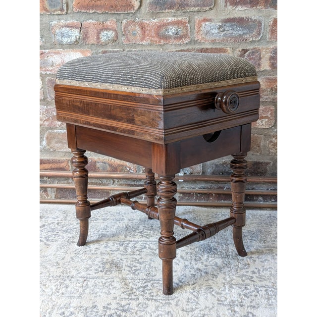 19th Century Victorian Mechanical Rise and Fall Piano Stool from Brooks Ltd, 1890s For Sale - Image 5 of 8