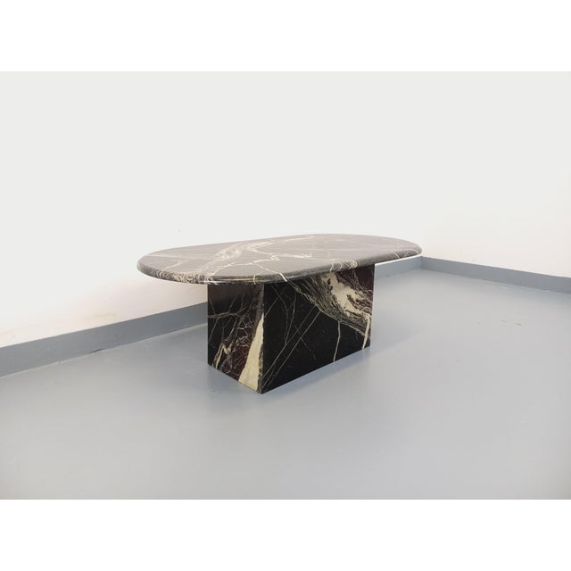 Mid-Century Modern Vintage Oval Coffee Table in Black Marble, 1970s For Sale - Image 3 of 15
