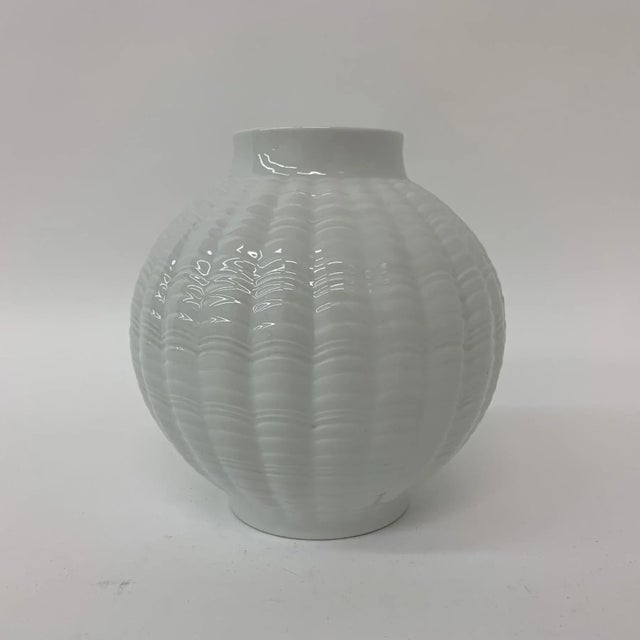 Ceramic Mid-Century Porcelain Vase from Kaiser Germany , 1970s For Sale - Image 7 of 7