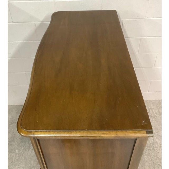 Mid-Century Thomasville French Provincial Tallboy Chest of Drawers For Sale - Image 9 of 11