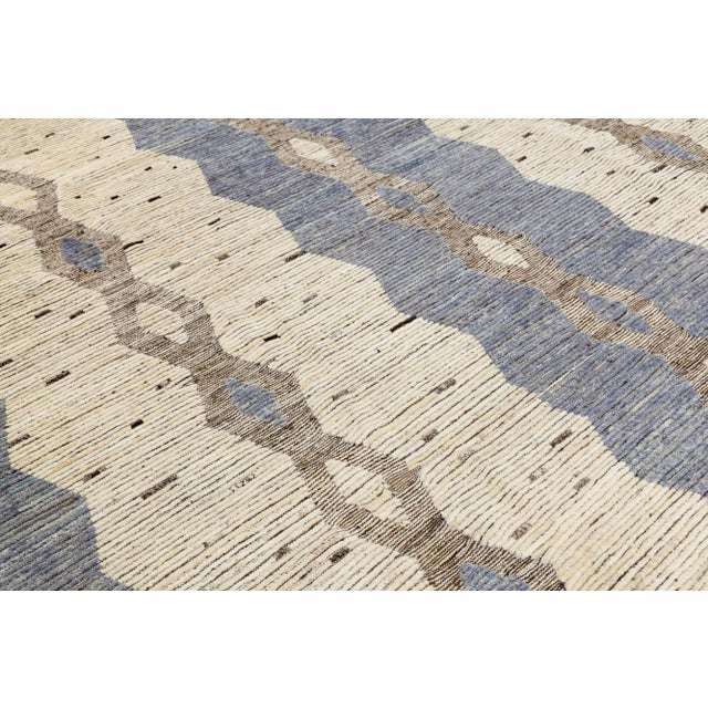 Beige 11 X 14 Modern Moroccan Tribal Style Wool Rug in Beige and Blue For Sale - Image 8 of 9