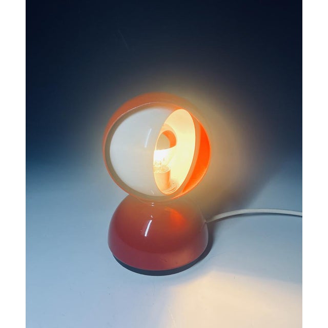 Artemide Iconic Eclisse Table Lamp by Vico Magistretti for Artemide, Italy, 1970s For Sale - Image 4 of 7