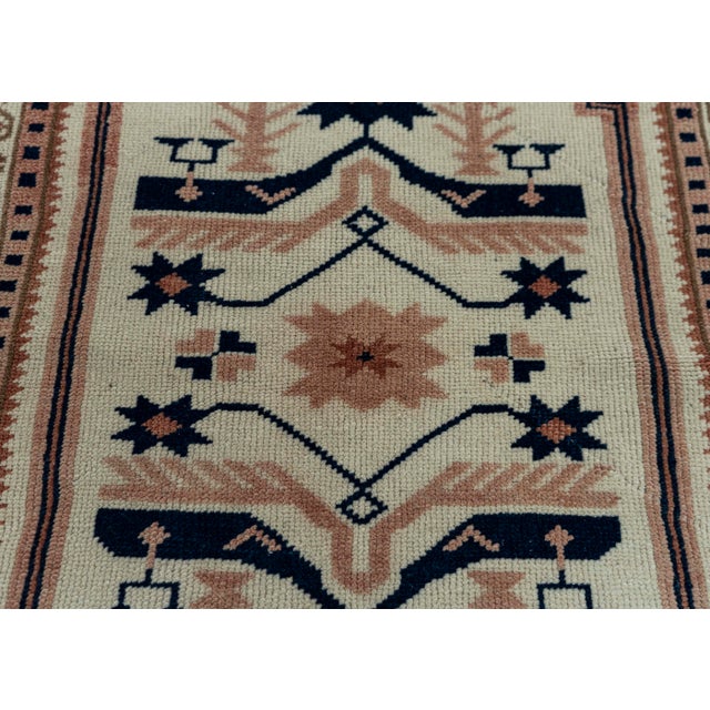 Turkish Vintage Rug 2'8" x 4'5" #20692 For Sale - Image 4 of 8