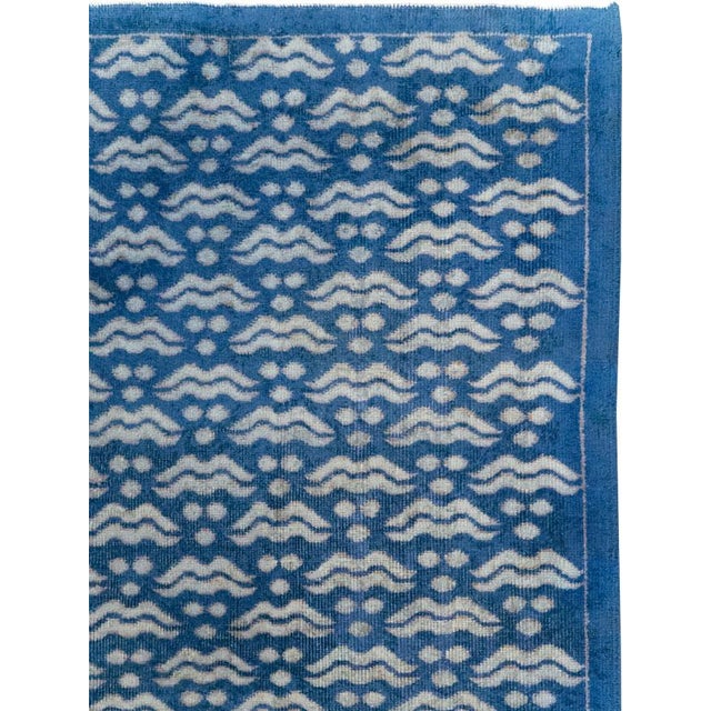 Art Deco Galerie Shabab Collection Mid-20th Century Turkish Anatolian Accent Carpet For Sale - Image 3 of 10