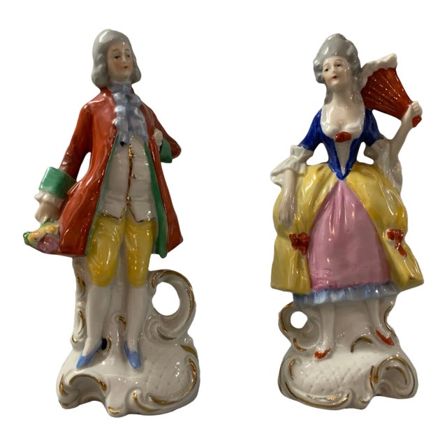 Porcelain Figurines- a Pair of Valentines For Sale