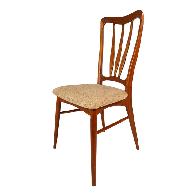 Single Danish Mid-Century Modern "Ingrid" Model Dining Chair in Teak & Original Fabric Attributed to Niels Koefoed, Denmark, C. 1960s For Sale