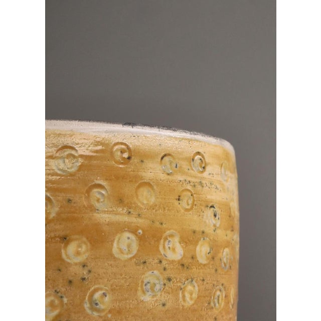 Scandinavian Modern Raku-Fired Stoneware Bowl attributed to Inger Rokkjær, 2003 For Sale - Image 6 of 15
