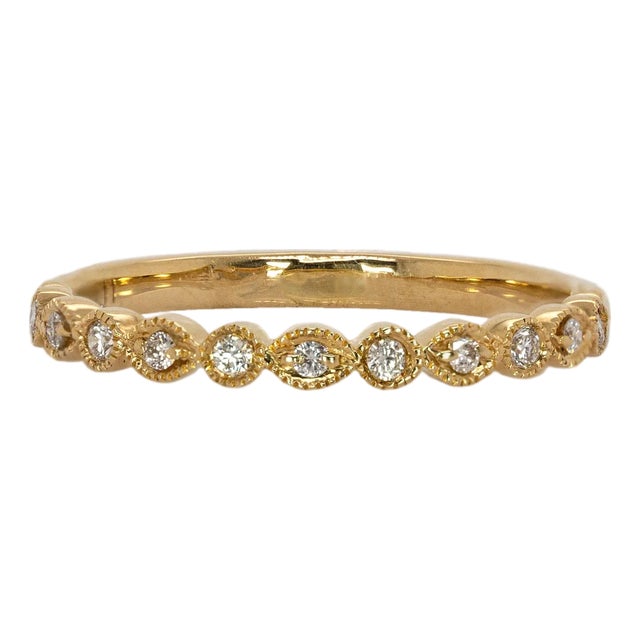 14k Yellow Gold Natural Diamond Band With MiIgrain Details, Size 6.75 For Sale