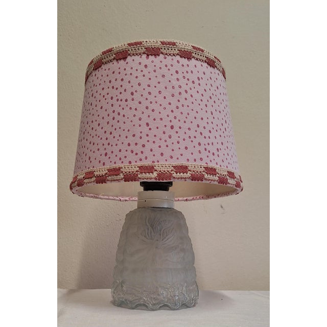 Vintage Table Lamp with Frosted Relief Glass Base and Pink Fabric Shade, 1970s For Sale - Image 9 of 9