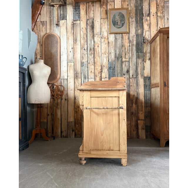 English Pine Chest of Drawers For Sale - Image 6 of 18