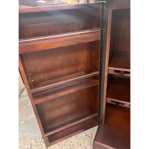 Howard Miller Lodi II Wine & Bar Console For Sale In Tampa - Image 6 of 6