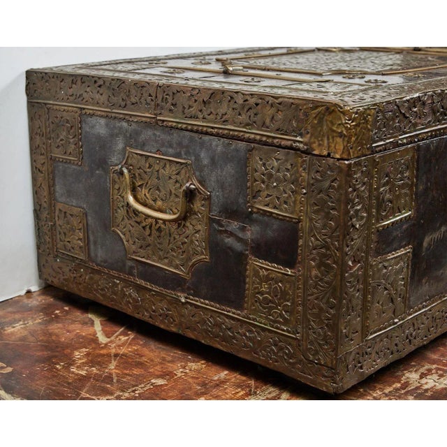 Grand Scale, 18th Century, English Document Box For Sale - Image 4 of 8