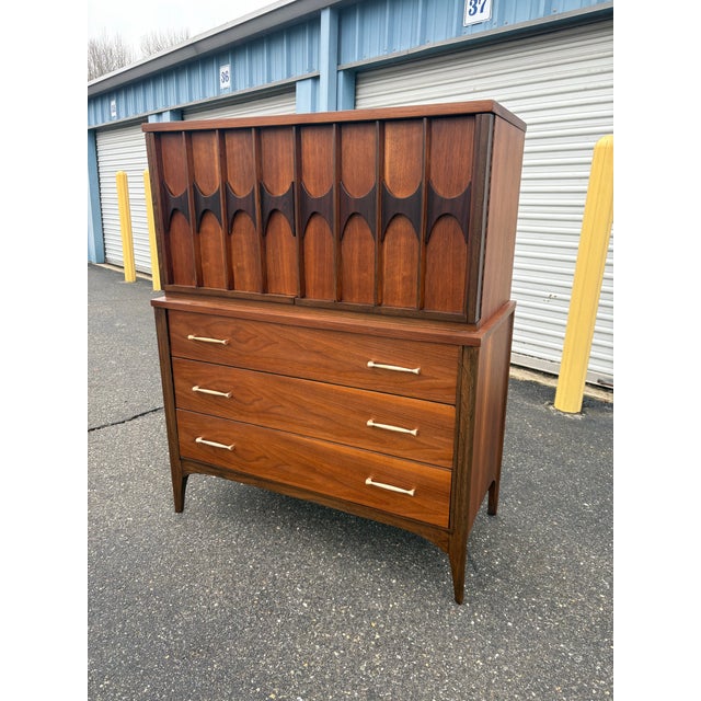 1960’s Mid Century Modern Kent Coffey Perspecta Tall Chest For Sale - Image 11 of 11