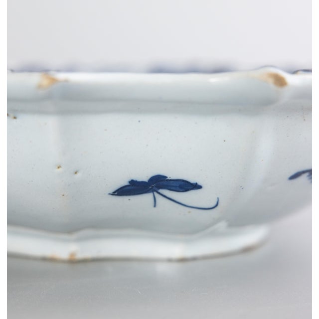 Rare 18th Century Dutch Delft Faience Floral Patterned Lobed Dish Bowl For Sale - Image 9 of 12