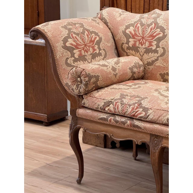 19th Century Italian Walnut Settee With Scrolled Arms For Sale - Image 4 of 17