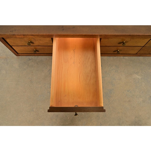 Paul McCobb Planner Group Mid-Century Modern Solid Birch Ten-Drawer Jewelry Chest, 1950s For Sale In South Bend - Image 6 of 11