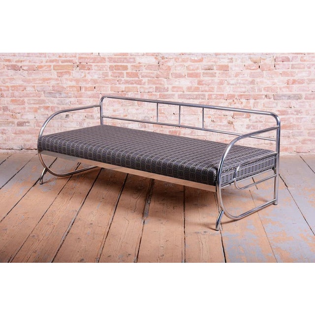Bauhaus Sofa in Chrome and Fabric from Robert Slezak, Czech, 1930s For Sale - Image 9 of 18