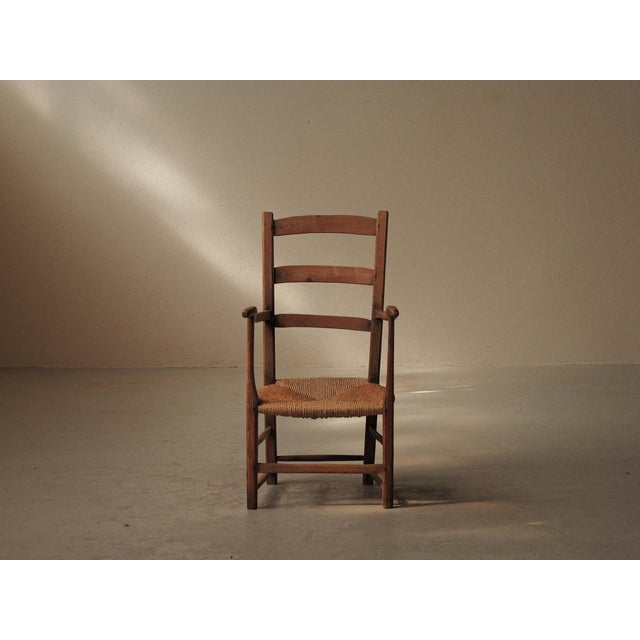 French Folk Armchair in Wood and Rush, Auvergne, 1900s For Sale - Image 12 of 17