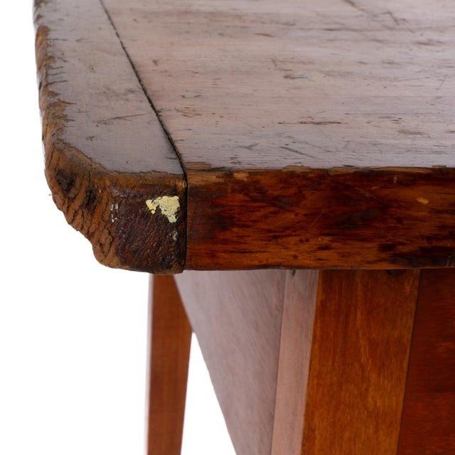 Early 20th Century Early 20th Century Tapered Leg Breadboard Top New England Tavern Table For Sale - Image 5 of 10