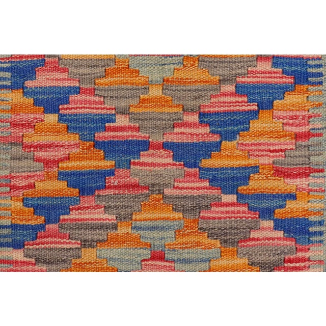 1990s Boho Chic Turkish Kilim Blue Beige Hand-Woven Wool Rug For Sale - Image 5 of 9
