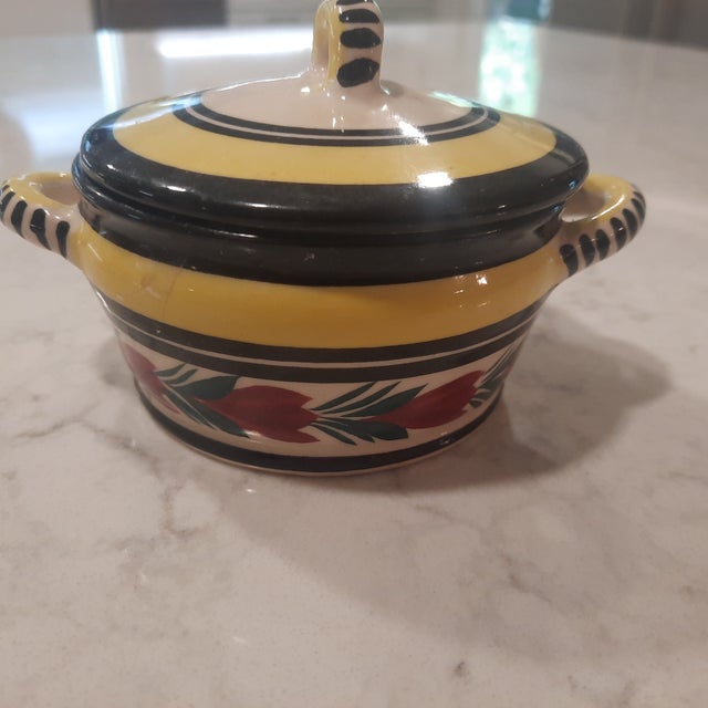 French 1980s Henriot Quimper Tea for Two Set - 7 pcs For Sale - Image 3 of 7